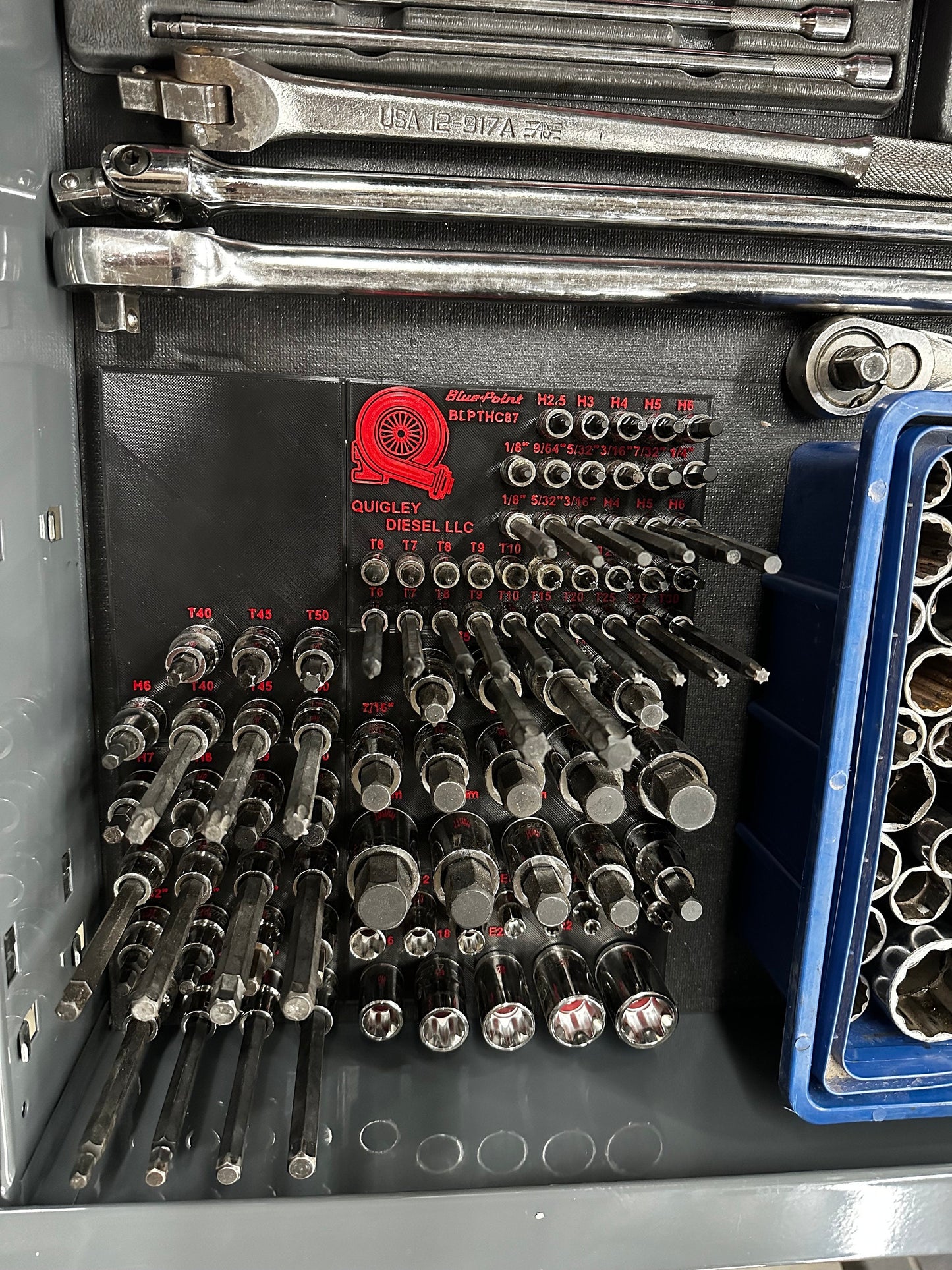 Bluepoint 87 Piece toolbox organizer