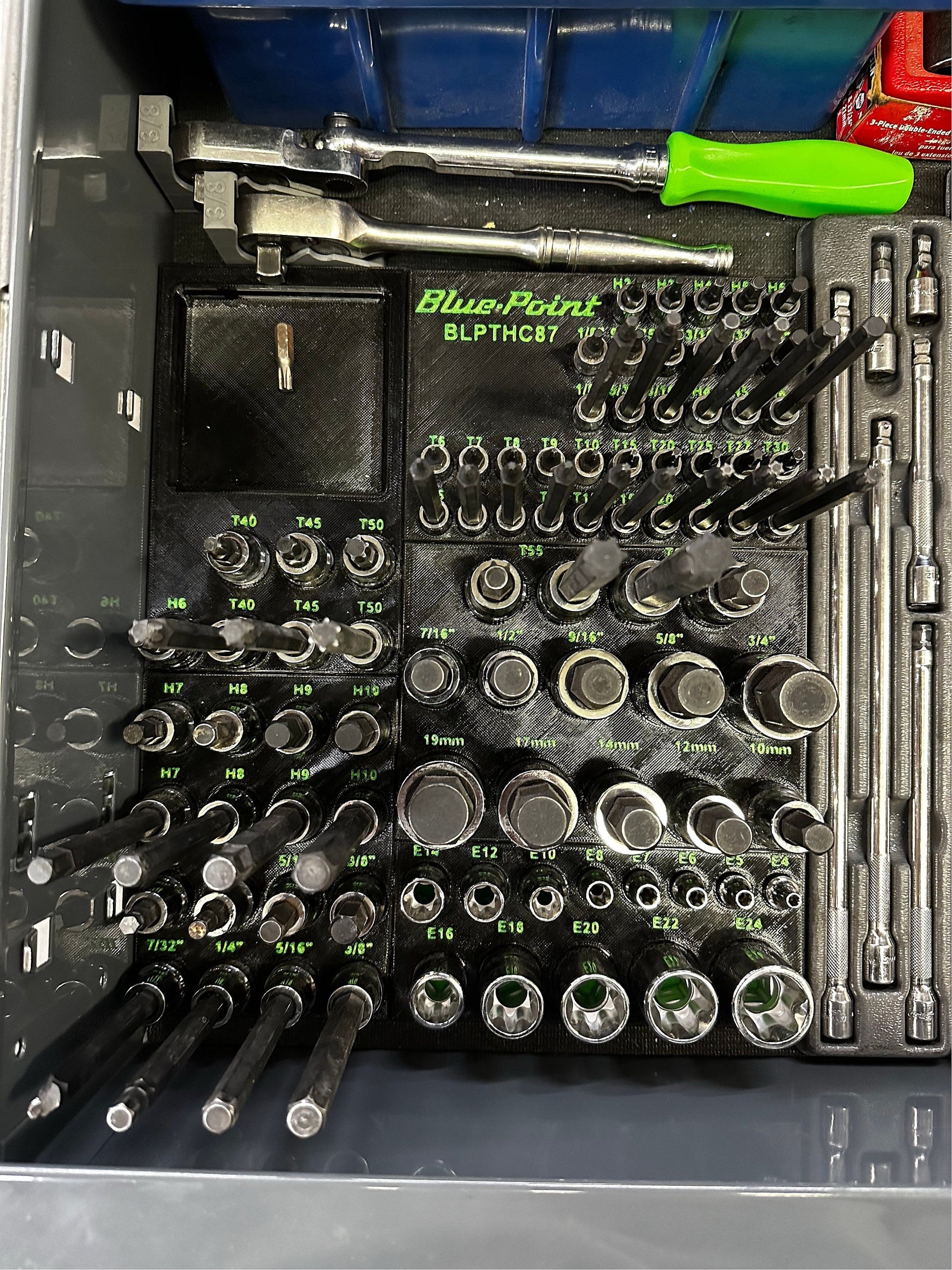 Bluepoint 87 Piece toolbox organizer